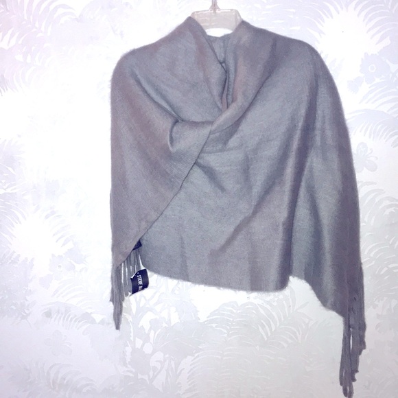 NWOT, STEVE MADDEN, Shawl - Picture 4 of 5